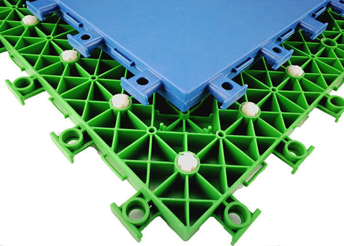 Protect Corrosion Anti Oxidation Outdoor Basketball Court Flooring 301 * 301 mm